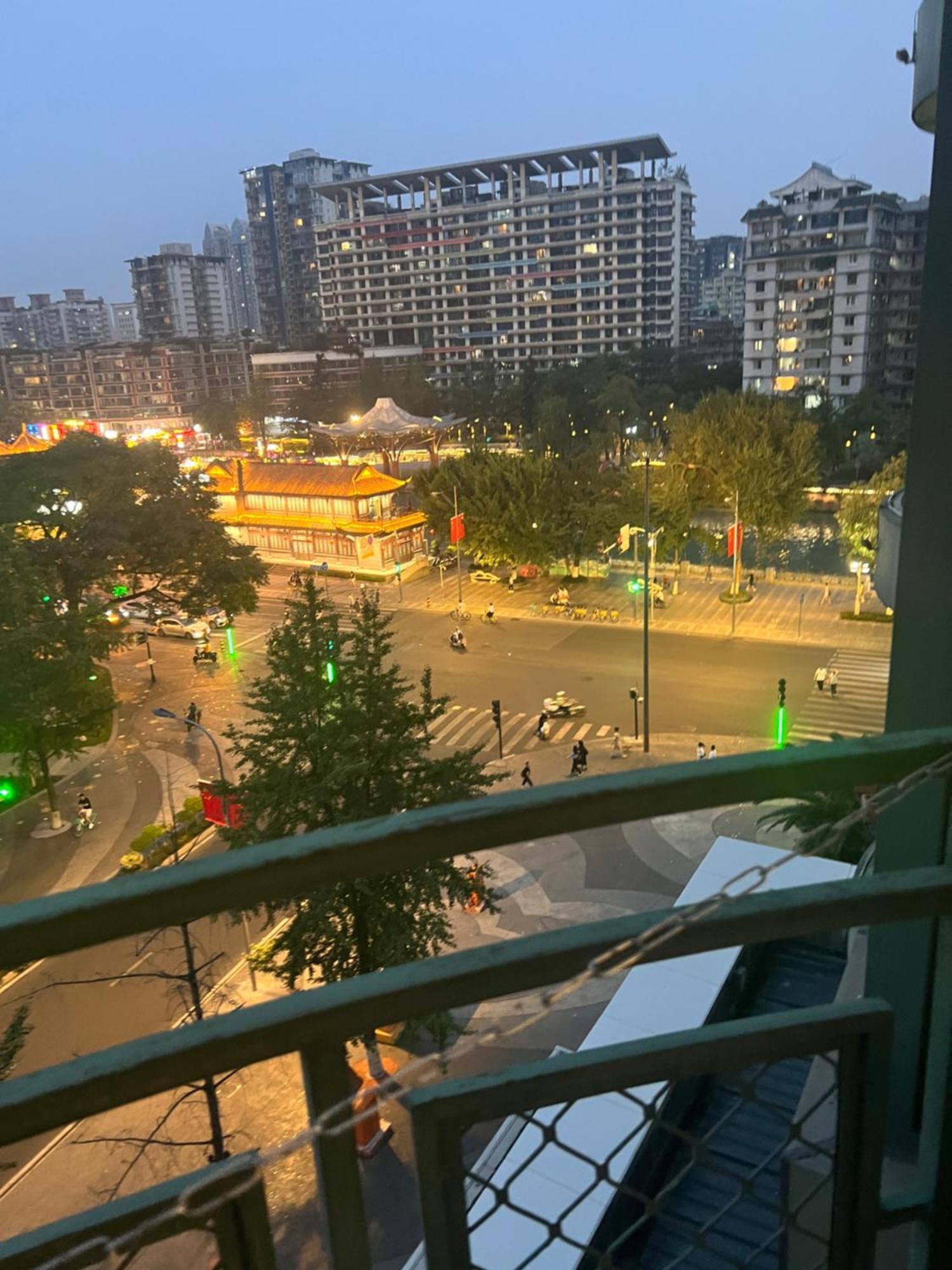 Moonlight Hotel Chengdu Eksteriør bilde